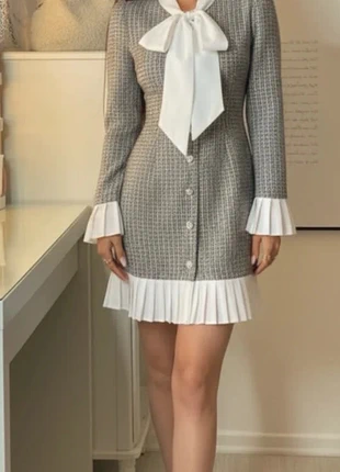 Robe élégante à lavallière taille M, marca: phenomeca, estado: Muito bom, tamanho: M / 38 / 10, €69.00, €73.15 inclui Proteção do Comprador Pro