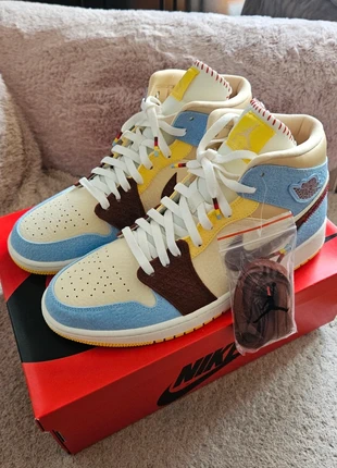 Jordan 1 Mid Maison Château Rouge neuf authentique - 46, marque: Nike, état: Neuf avec étiquette, taille: 46, 400,00 €, 420,70 € Protection acheteurs incluse