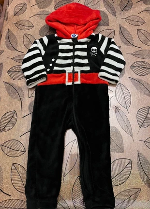 Combinaison polaire pilou-pilou garçon 24 mois Mots d’Enfants motif pirate – toute douce !, marque: Mots d'enfants, état: Très bon état, taille: 18-24 mois / 86 cm, 2,00 €, 2,80 € Protection acheteurs incluse