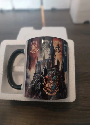 Keramische mok harry potter, merk: Harry Potter, staat: Nieuw met prijskaartje, € 10,00, € 11,20 inclusief Kopersbescherming