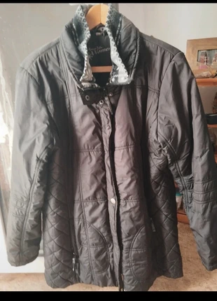 Doudoune neuve XL, marque: Atlas for Women, état: Neuf sans étiquette, taille: XL / 42 / 14, 15,90 €, 17,40 € Protection acheteurs incluse