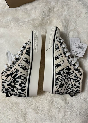 Baskets adidas nizza plateform mid 38 neuf avec étiquette, marca: adidas, estado: Novo com etiquetas, tamanho: 38, €42.00, €44.80 inclui Proteção do Comprador