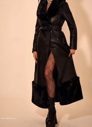 Long Trench Cuir - Fashion Nova, marque: Fashion Nova, état: Neuf avec étiquette, taille: XXL / 44 / 16, 40,00 €, 42,70 € Protection acheteurs incluse