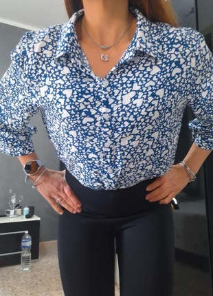 Casual camicia oversize con cuori nuova con cartellino, brand: Made In Italy, condizioni: Nuovo con cartellino, taglia: Taglia unica, €9.99, €11.19 include la Protezione acquisti
