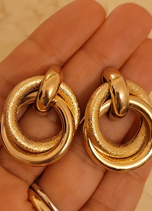 Eleganti orecchini color oro, marque: Vintage, état: Neuf sans étiquette, 6,00 €, 7,00 € Protection acheteurs incluse