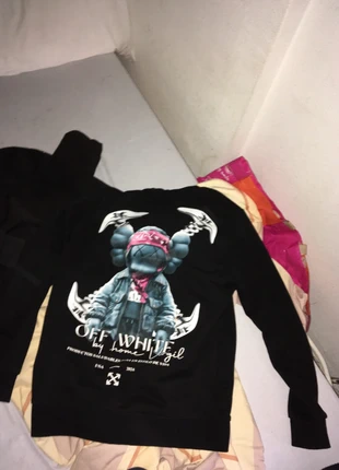 Heren trui off white, merk: Off-White, staat: Heel goed, maat: M / 38 / 10, € 25,00, € 26,95 inclusief Kopersbescherming