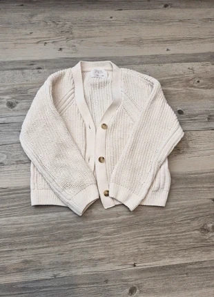 Gilet Zara taille 8–9 ans (130 cm)., marque: Zara, état: Très bon état, taille: 8 ans / 128 cm, 3,50 €, 4,38 € Protection acheteurs incluse