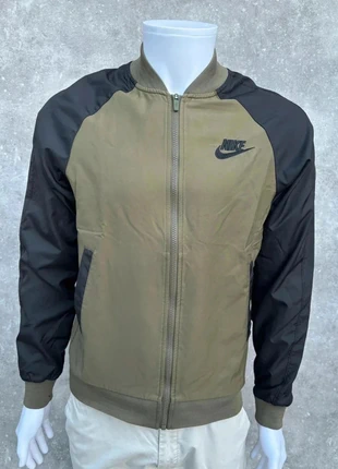 Veste Coupe Vent Nike - Taille S, marke: Nike, zustand: Sehr gut, größe: S, 21,90 €, 23,70 € inklusive Vinted-Käuferschutz