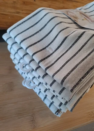 12 torchons 100% coton, brand: cuisine envies, condizioni: Ottime, €10.00, €11.20 include la Protezione acquisti