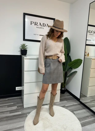 Ensemble pull Caroll + jupe Camaïeu – Look chic beige & gris, merk: Camaïeu, staat: Heel goed, maat: XL / 42 / 14, € 25,00, € 26,95 inclusief Kopersbescherming Pro