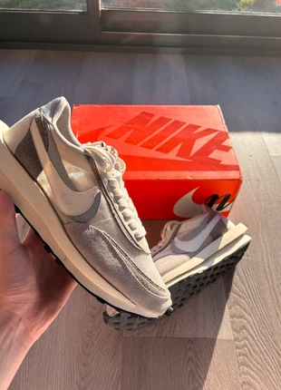 Sacaï, marque: Nike, état: Neuf sans étiquette, taille: 44, 150,00 €, 158,20 € Protection acheteurs incluse