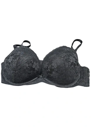 Soutien gorge avec armature 100c 🌲, état: Très bon état, taille: 100C, 6,00 €, 7,00 € Protection acheteurs incluse