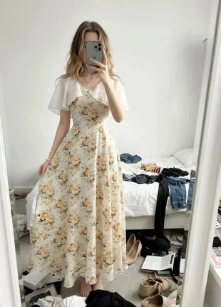 Robe longue élégante fleurie à cape d’épaule fluide #055, merk: aureline, staat: Heel goed, maat: M / 38 / 10, € 42,99, € 45,84 inclusief Kopersbescherming