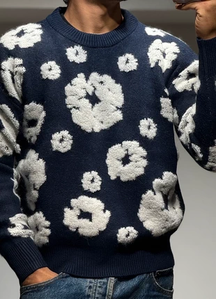 Pull bleu à motifs florales, merk: Tendance, staat: Heel goed, maat: S, € 27,90, € 30,00 inclusief Kopersbescherming