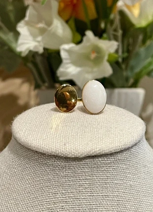 Bague ouverte dorée – double médaillon blanc et doré – élégante et tendance, brand: Tendance, condition: Very good, size: Adjustable, €11.90, €13.20 includes Buyer Protection Pro