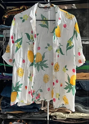Blouse chemise manches courte a motif fruit vintage taille M (viscose) jauni a quelques endroit, marque: Vintage Dressing, état: Satisfaisant, taille: M / 38 / 10, 1,00 €, 1,75 € Protection acheteurs incluse