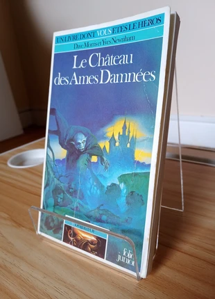 Livre Le Château des Ames Damnées (ldvelh), état: Bon état, 10,00 €, 11,20 € Protection acheteurs incluse