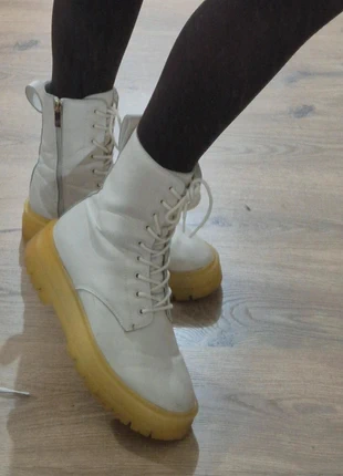 Boots à lacets automne hiver écru taille 38 stradivarius, brand: Stradivarius, condition: Good, size: 38, €5.00, €5.95 includes Buyer Protection