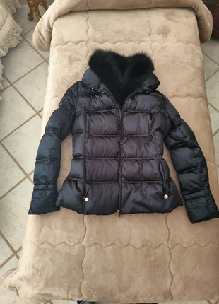 Piumino nero con collo di pelliccia che si stacca #geospirit, marque: Geospirit, état: Très bon état, taille: XXL / 44 / 16, 100,00 €, 105,70 € Protection acheteurs incluse