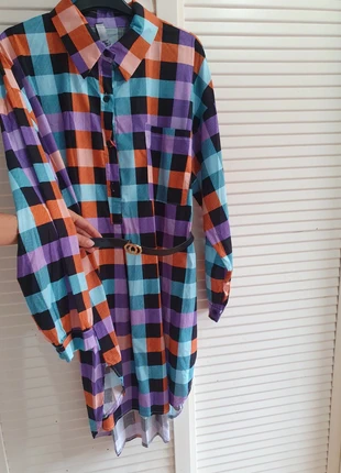 Camiseiro multicolor com cinto | Novo, marque: Italian Style, état: Neuf sans étiquette, taille: Taille unique, 10,00 €, 11,20 € Protection acheteurs incluse