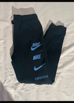 Jogging Nike Noir, marque: Nike, état: Bon état, taille: L, 14,51 €, 15,94 € Protection acheteurs incluse