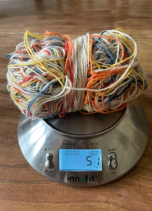 Magic yarn, brand: LAINE, condizioni: Nuovo senza cartellino, €3.00, €3.85 include la Protezione acquisti