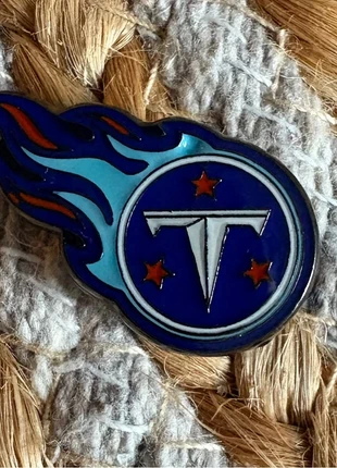 Pins Tennessee Titans, condition: Very good, €5.00, €5.95 includes Buyer Protection Pro
