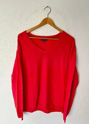 pull tommy hilfiger femme - col v - taille xl - rouge, marke: Tommy Hilfiger, zustand: Sehr gut, größe: XL / 42 / 14, 14,70 €, 16,14 € inklusive Vinted-Käuferschutz