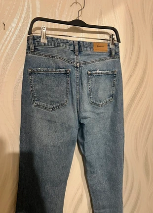 Jean évasé taille haute Stradivarius 💙 coupe flare – taille 38, marque: Stradivarius, état: Très bon état, taille: M / 38 / 10, 11,00 €, 12,25 € Protection acheteurs incluse