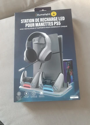 Station de recharge pour manette ps5, brand: illumalight, condition: New with tags, €10.00, €11.20 includes Buyer Protection