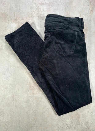 Pantalon En Velours Côtelé / Corduroy uniqlo noir cotele casual taille 28, merk: Uniqlo, staat: Heel goed, maat: XL / 42 / 14, € 11,00, € 12,25 inclusief Kopersbescherming Pro
