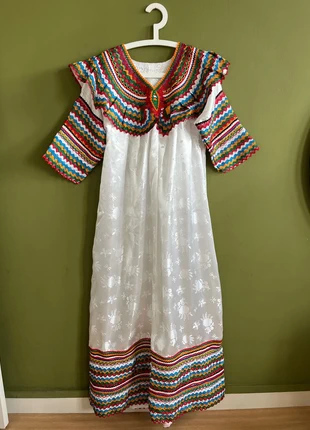 Robe traditionnelle kabyle taille S à XL, marke: Kabyle, zustand: Neu, größe: L / 40 / 12, 30,00 €, 32,20 € inklusive Vinted-Käuferschutz