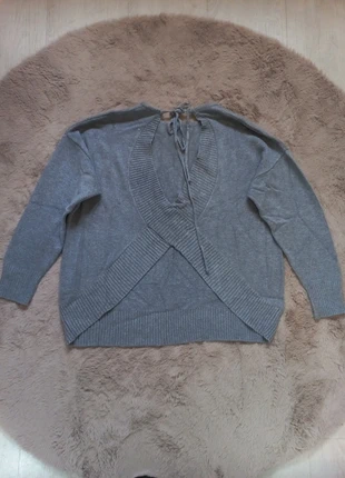 Pull gris croisé taille unique, marke: Whoo, zustand: Sehr gut, größe: Einheitsgröße, 4,00 €, 4,90 € inklusive Vinted-Käuferschutz