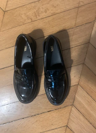 Chaussures Zara noir, marke: Zara, zustand: Sehr gut, größe: 40, 9,00 €, 10,15 € inklusive Vinted-Käuferschutz