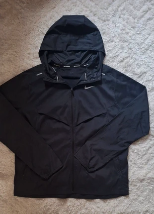 veste nike running Windrunner taille/M, marke: Nike, zustand: Neu, größe: M, 40,00 €, 42,70 € inklusive Vinted-Käuferschutz