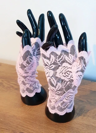 🤍Elegant Rose Lace Gloves, brand: Wedding, condition: New with tags, size: One size, £2.99, £3.84 includes Buyer Protection