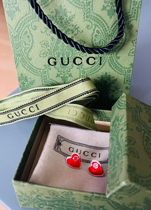 Gucci interlocking G heart earrings, marque: Gucci, état: Très bon état, 59,90 €, 63,60 € Protection acheteurs incluse