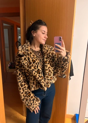 Abrigo Corto Pelo, marque: Shein, état: Neuf sans étiquette, taille: XS / 34 / 6, 15,00 €, 16,45 € Protection acheteurs incluse