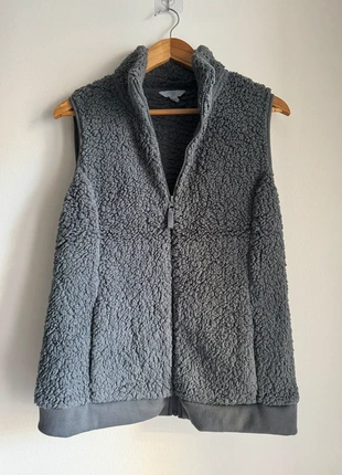 gilet polaire sans manches effet sherpa, marque: Time and Tru, état: Très bon état, taille: M / 38 / 10, 6,00 €, 7,00 € Protection acheteurs incluse