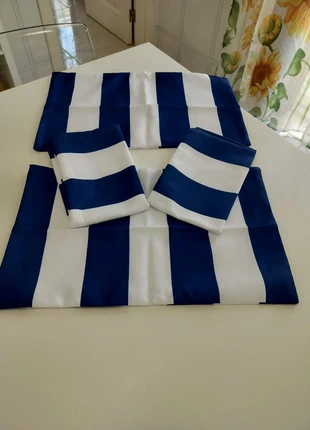 Conjunto de 4 fronhas novas – riscas azul e branco, estado: Novo com etiquetas, tamanho: Outro, €10.00, €11.20 inclui Proteção do Comprador