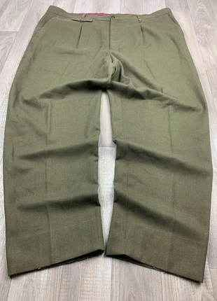 Pantalon de costume W42 kaki vert foncé coupe droite straight slim vintage y2k, marque: Made In Spain, état: Très bon état, taille: W42 | FR 52, 14,99 €, 16,44 € Protection acheteurs (Pro) incluse