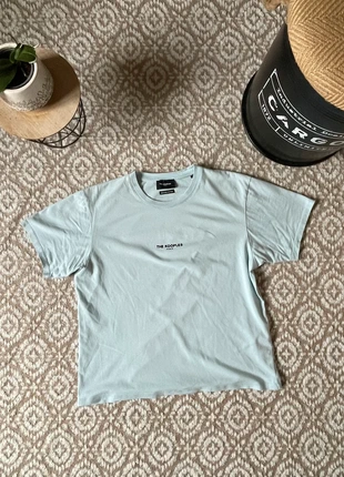 T-shirt The Kooples bleu, comme neuf (L), marque: The Kooples, état: Neuf sans étiquette, taille: L, 20,00 €, 21,70 € Protection acheteurs incluse