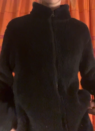 Polaire douce noire, brand: Uniqlo, condizioni: Buone, taglia: S / IT 40 / EU 36, €5.00, €5.95 include la Protezione acquisti