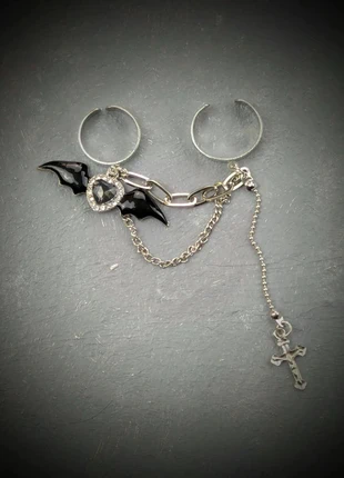 🦇 Bague Goth double anneaux chaîne & charms croix, chauve-souris cristal noir 🖤 #REF267b, merk: Alternative, staat: Nieuw zonder prijskaartje, maat: Aanpasbaar, € 15,00, € 16,45 inclusief Kopersbescherming