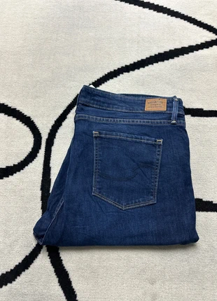 Jean Levi’s mis rise straight W34 L32 bleu marine J200107, marque: Levi's, état: Très bon état, taille: XXL / 44 / 16, 18,10 €, 19,71 € Protection acheteurs (Pro) incluse