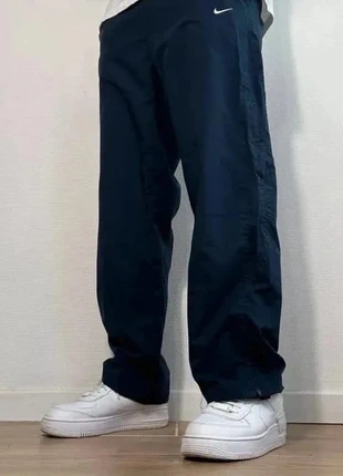 Pantalon Nike M 90’s vintage jogging solo swoosh édition limité Y2K, marque: Nike, état: Très bon état, taille: M, 35,00 €, 37,45 € Protection acheteurs incluse