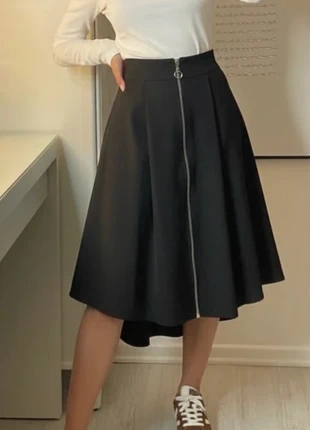 Jupe noire zippée évasée mi-longue Taille M, marca: phenomeca, estado: Muy bueno, tamaño: M / 38 / 10, 52,90 €, 56,25 € Protección al comprador Pro incluida