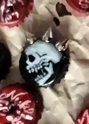 Punk Skull Pin, marke: Handmade, zustand: Neu, mit Etikett, 5,00 €, 5,95 € inklusive Vinted-Käuferschutz