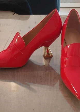 Chaussures originales à talon neuve, marque: aucune, état: Neuf sans étiquette, taille: 38, 12,00 €, 13,30 € Protection acheteurs incluse