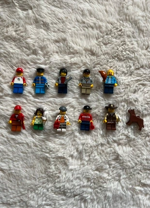 Lots de figurines LEGO city, brand: LEGO City, condition: Very good, size: 12 years / 152 cm, €30.00, €32.20 includes Buyer Protection